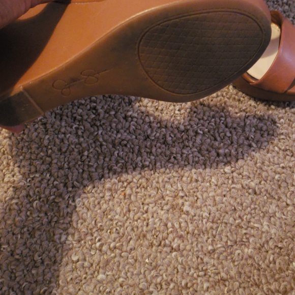 Shoes - Picture 2 of 3